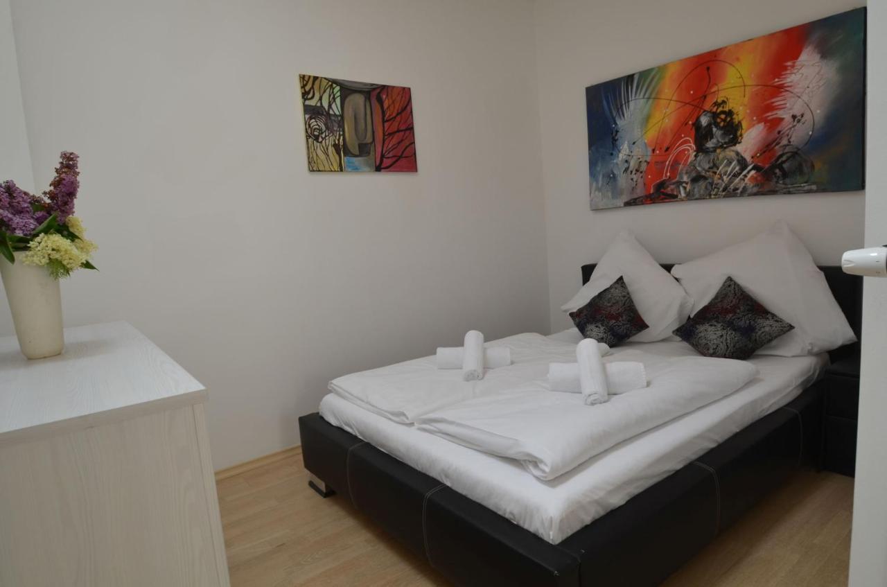 Am Schlosspark - App Ostsee-Perle Apartment Gluecksburg Ngoại thất bức ảnh